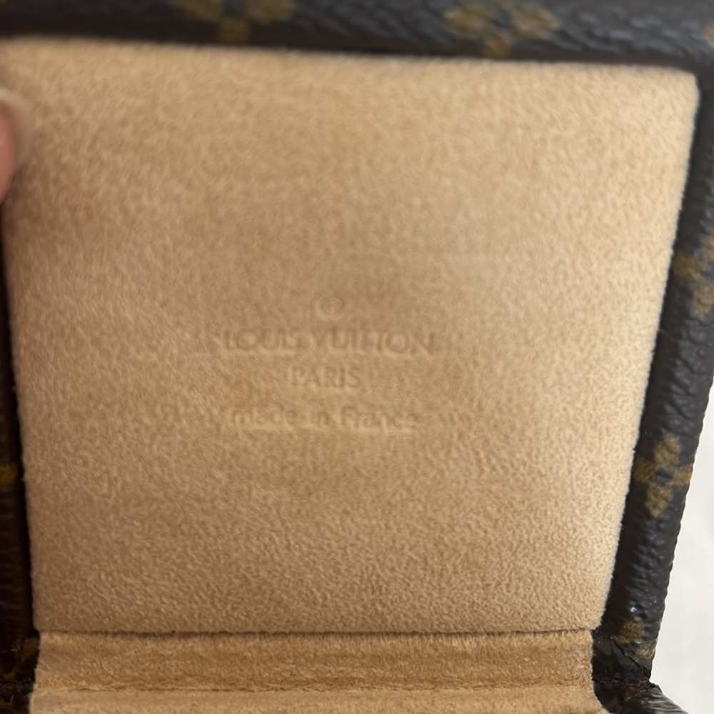 Louis Vuitton Ecrin Declaration Mini Jewelry Trunk - Picture 7 of 10
